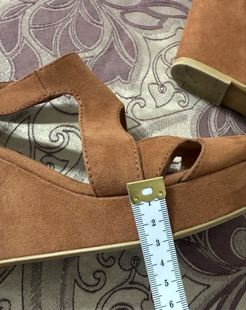 Sapatos Salto Alto Bershka Castanhos