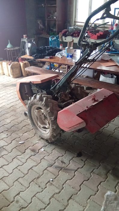 Motocultivador 16cv + frese