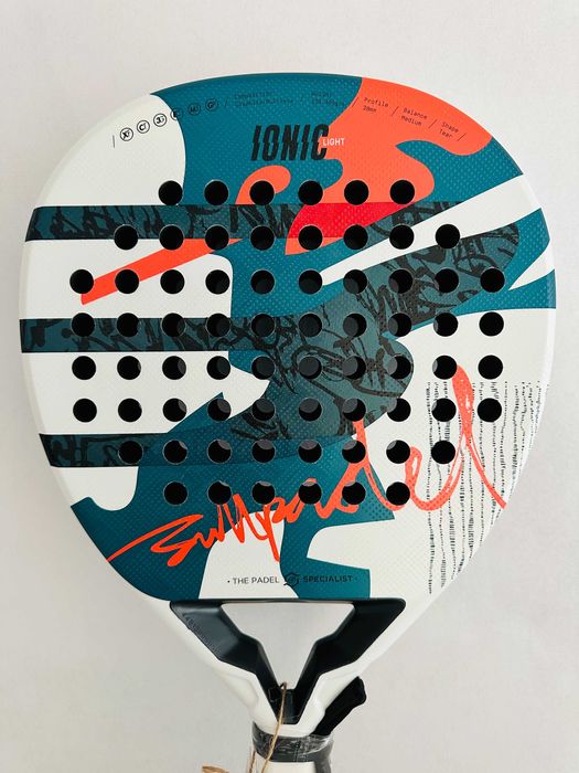 Ракетка для Падель (Padel) тенісу – Bullpadel Ionic Light 2025
