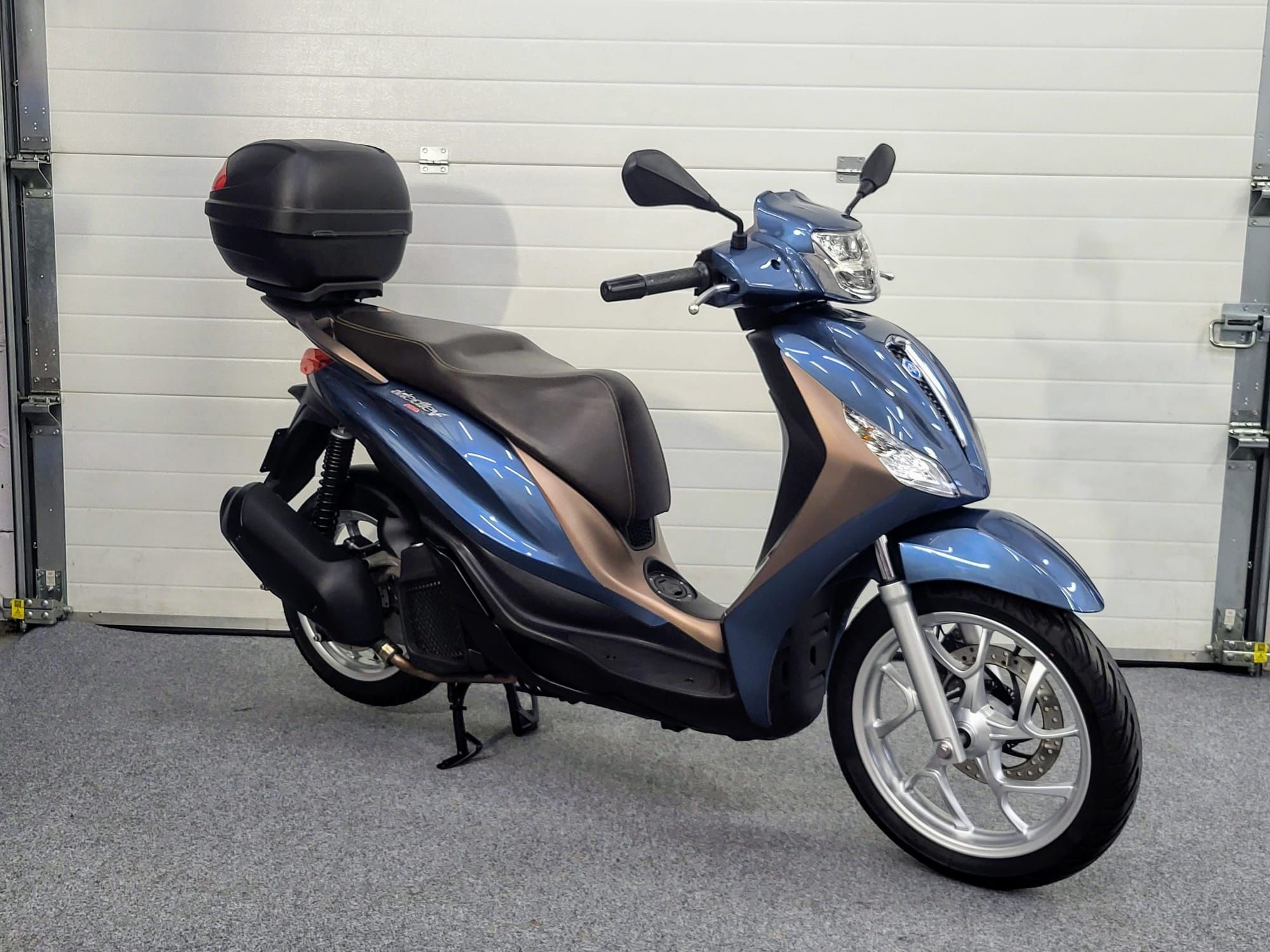 Piaggio Medley 125