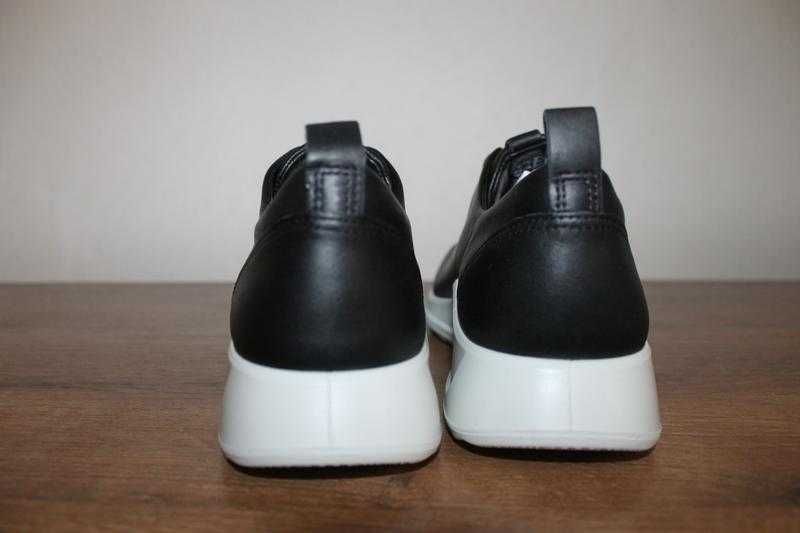 Оригінальні кросівки Ecco Flexure Runner
