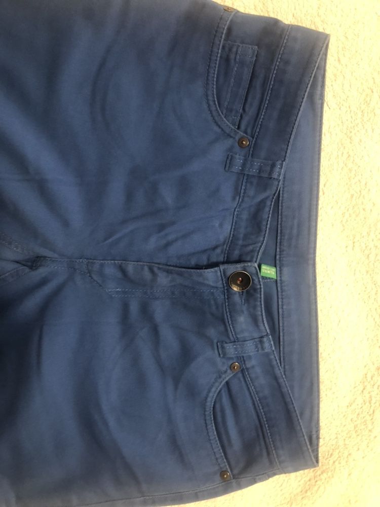 Vendo 2 calças Benetton envio CTT GRÁTIS