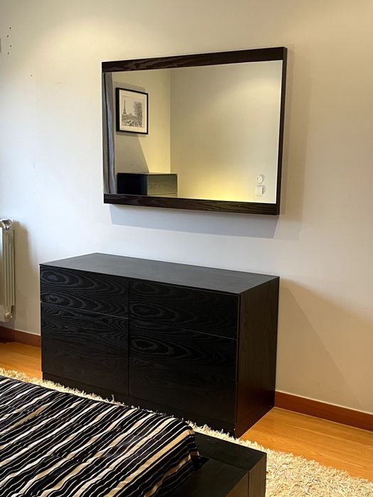 Conjunto Completo de Mobiliário de Quarto