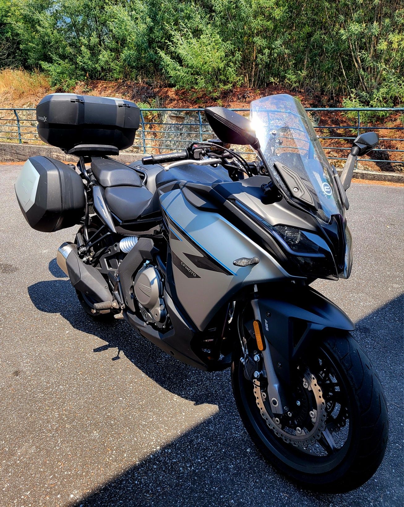 CF 650 GT € 6100
