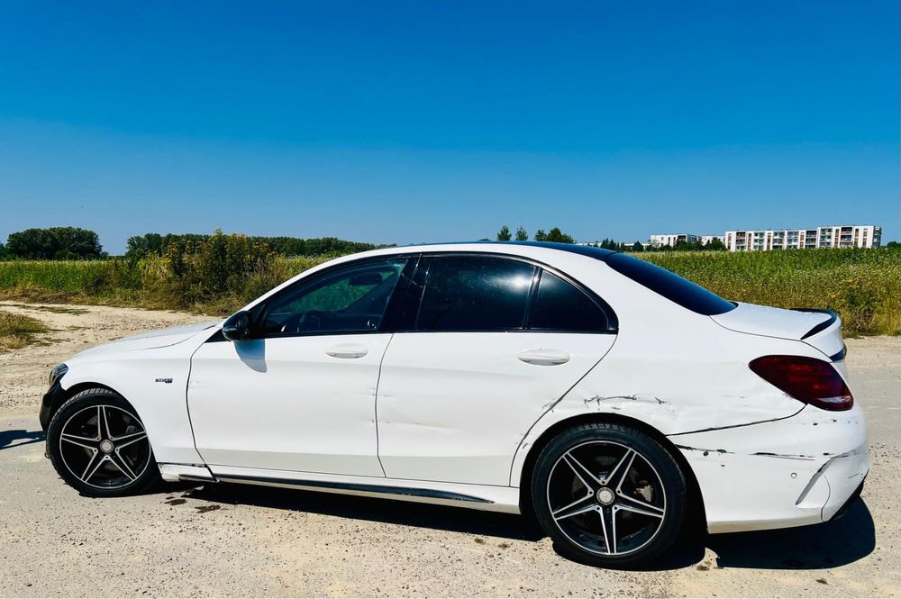 Mercedes-AMG C43 2017 rok