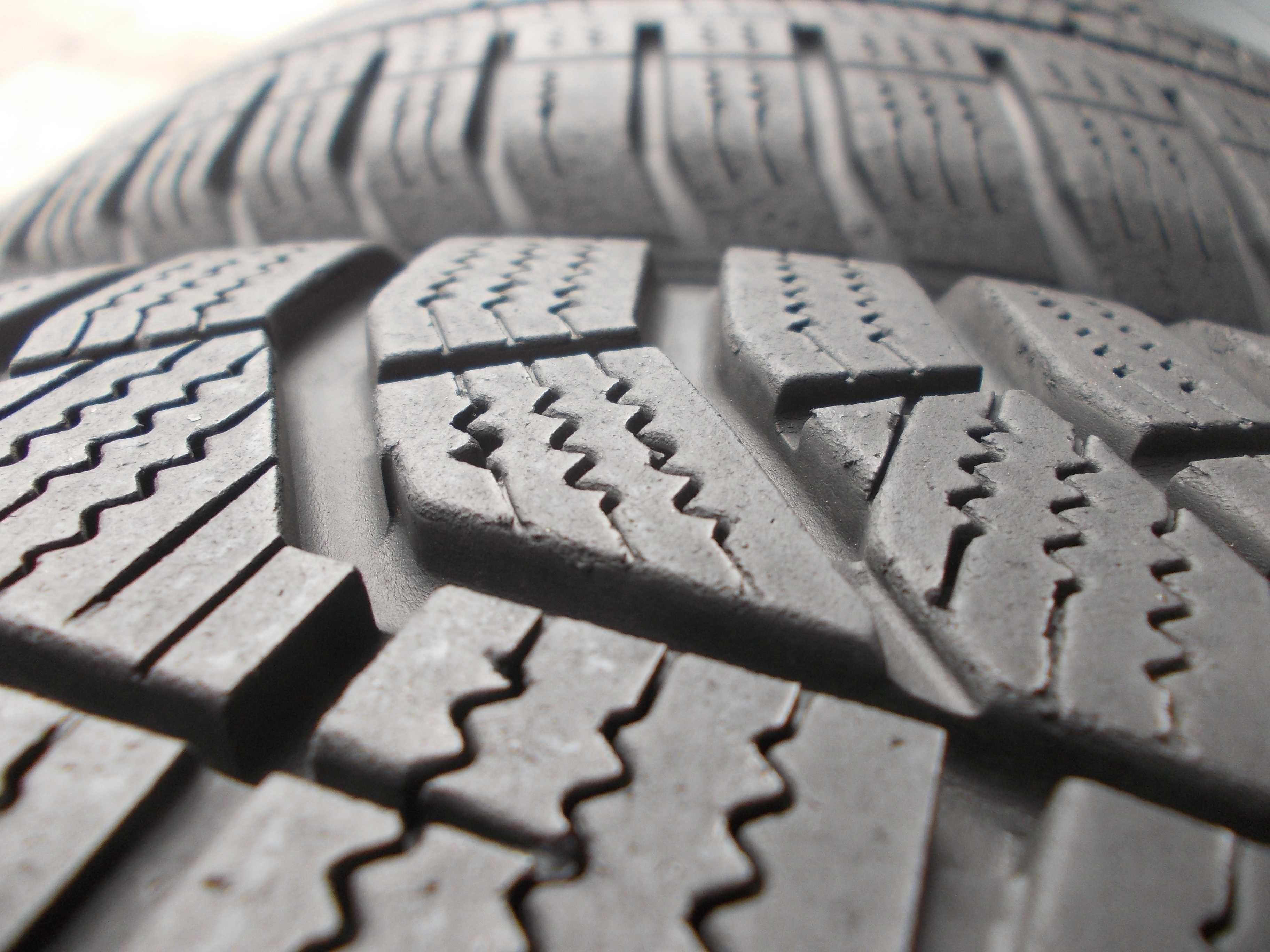 ! 2x Opony zimowe HANKOOK WINTER I*CEPT EVO 2 195/50R16 88H XL