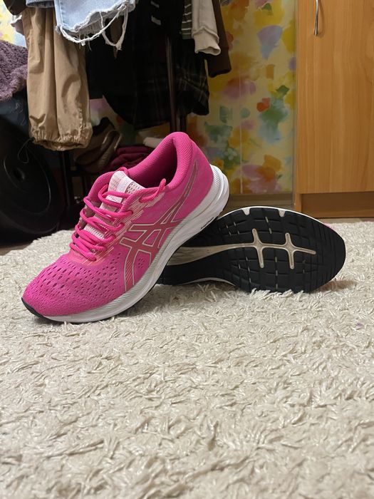 Кросівки ASICS для волейболу 40.5