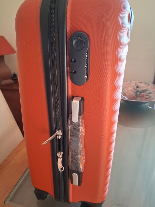 Mala de viagem nova Alex Luca - edição Coca-Cola