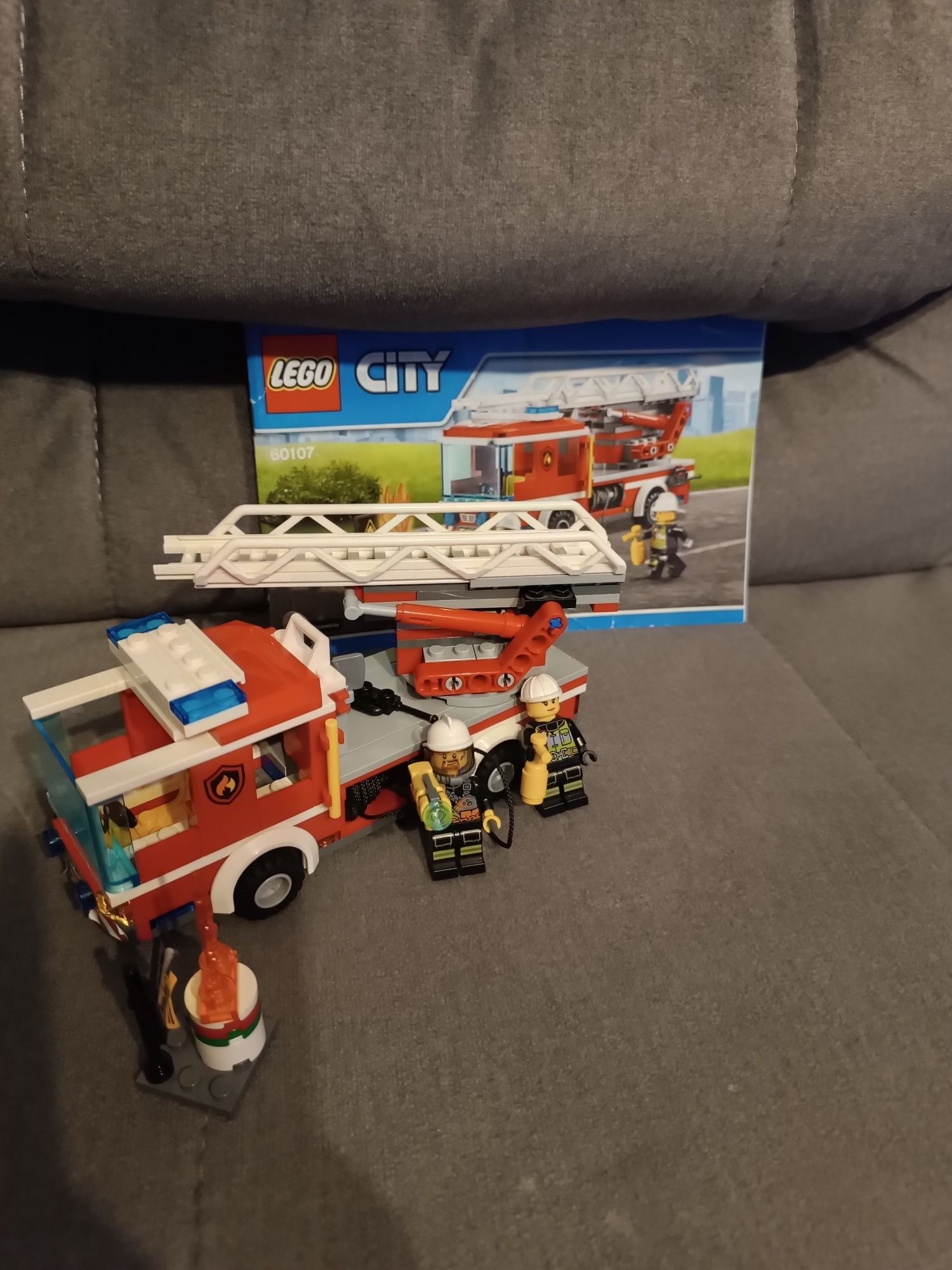 Zestaw LEGO City 60107