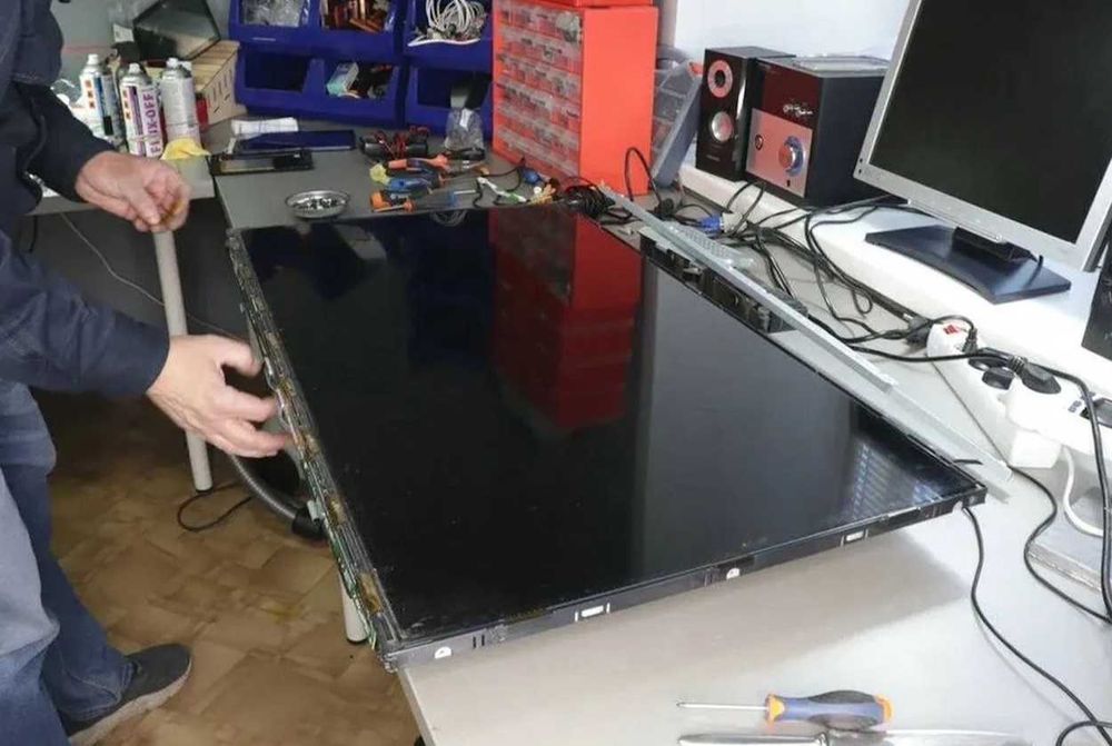 Мастер по РЕМОНТУ ТЕЛЕВИЗОРОВ с выездом на дом