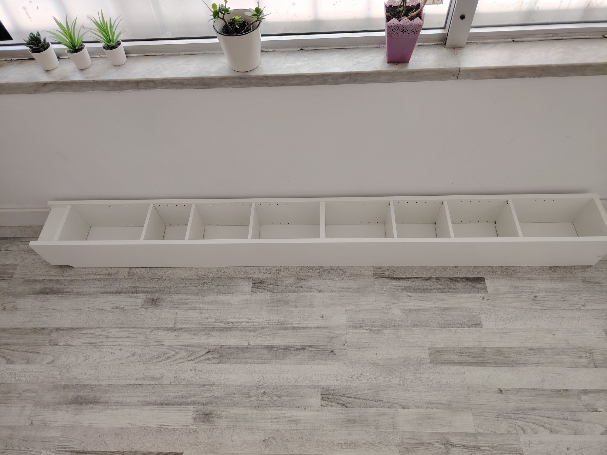 Estante IKEA GNEDBY