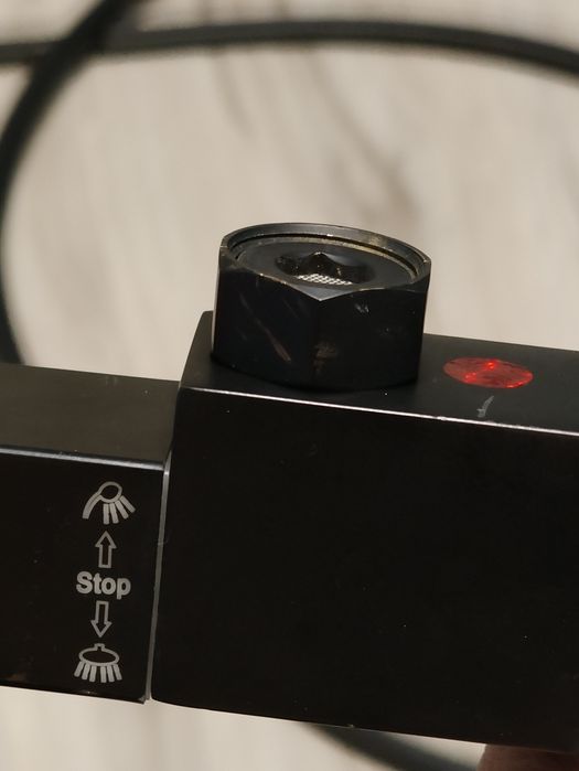 Kolumna prysznicowa, czarna, bateria termostatyczna