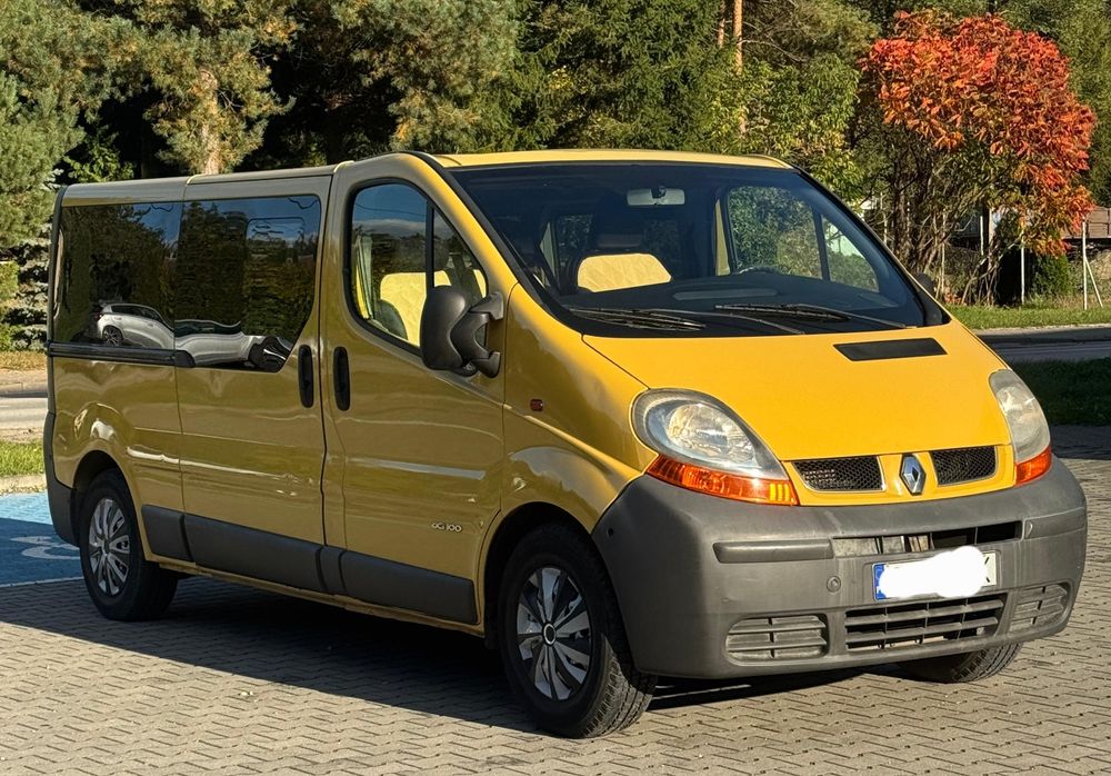 Renault Trafic 1.9 diesel Long 9-osobowy – Klimatyzacja, Serwisowany