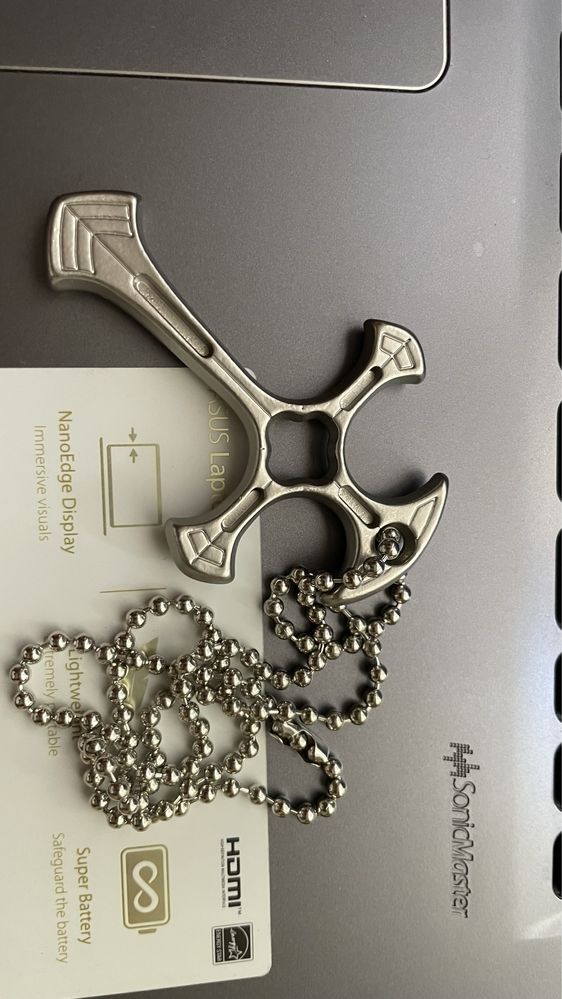 Colar Cruz com Corrente, gadget tatico.