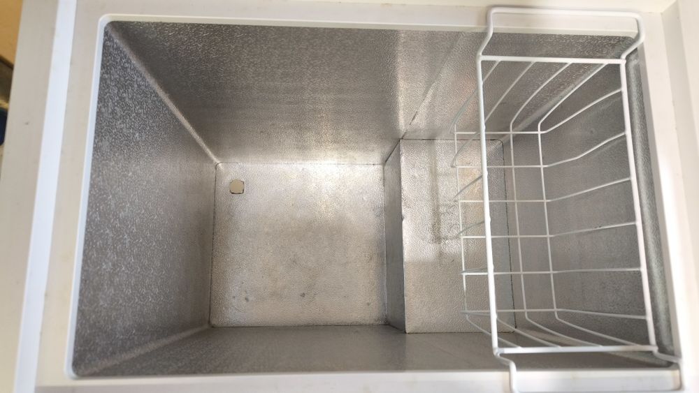 Морозильна камера Elenberg