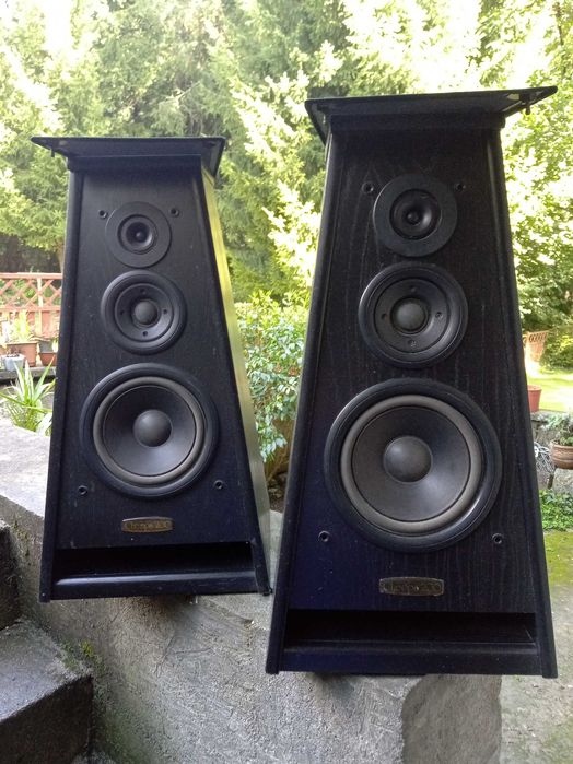 Kolumny Tonsil Cheops 200