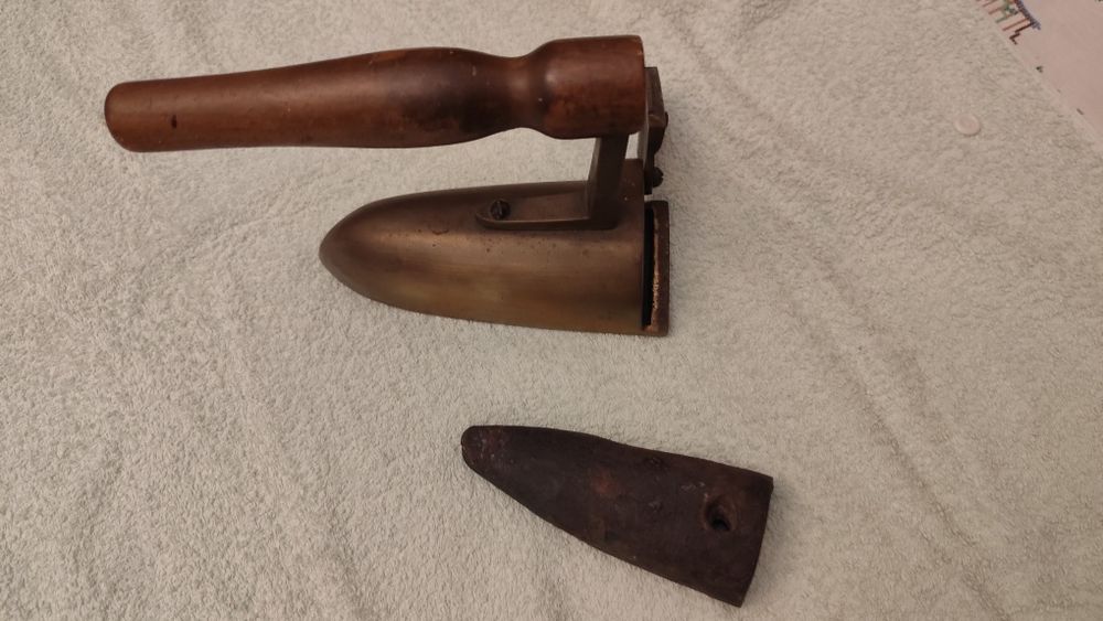 Żelazko mosiężne z duszą