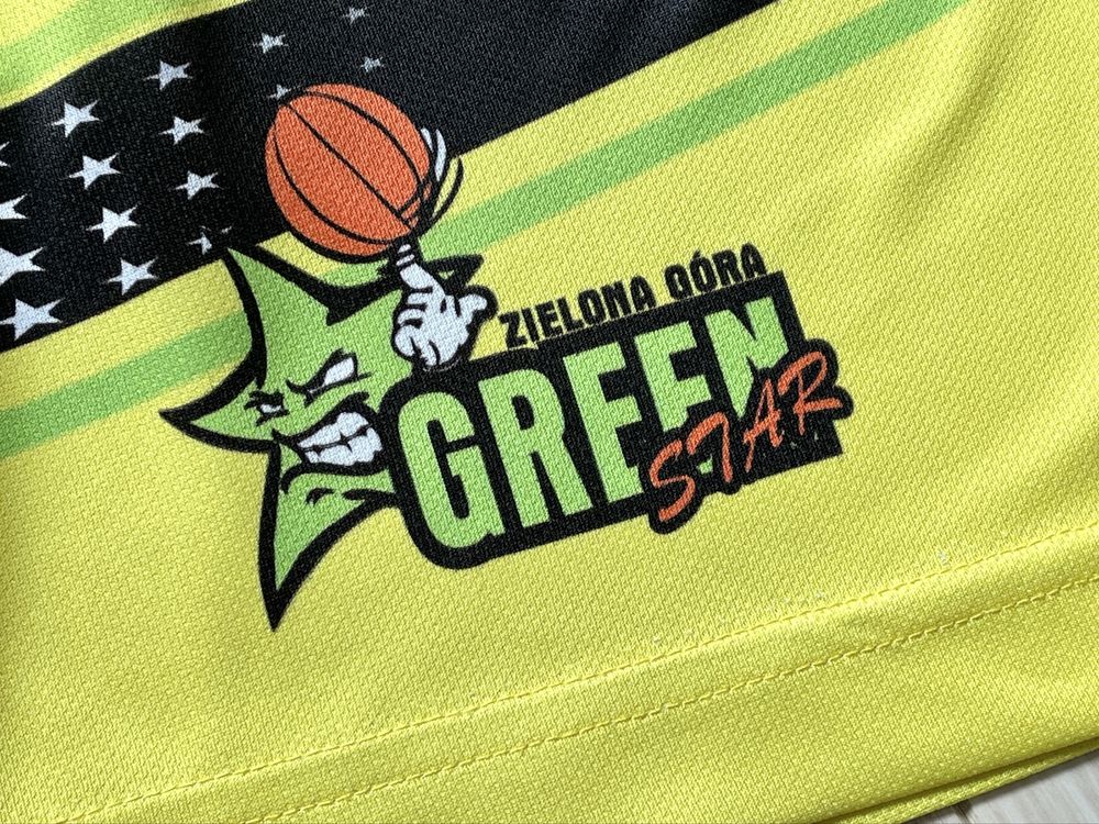 ***Klubowy strój koszykarski***GREEN STAR Zielona Góra***J.NOWY***