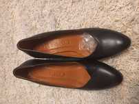 Buty czółenka skórzane ryłko r.36