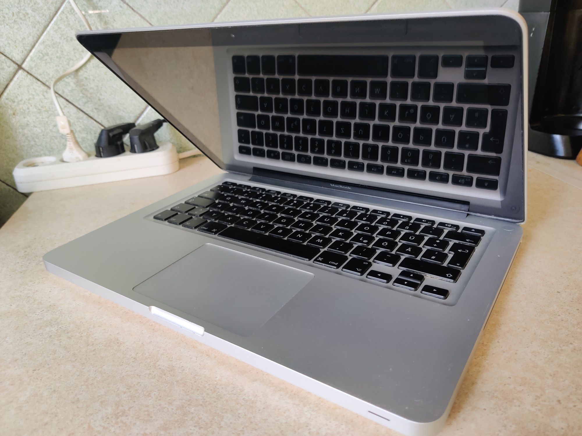 MacBook pro на запчасти