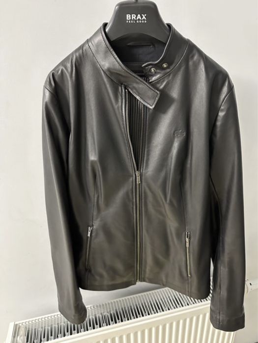 Шкіряна жіноча куртка Lacoste оригінал р.44(М)