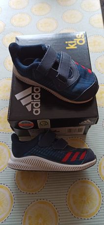 Buty chłopięce Adidas 21