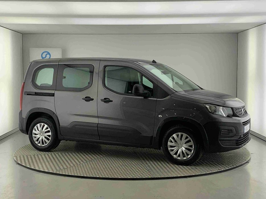 Peugeot e-Rifter 50 kWh Standard Active Pack