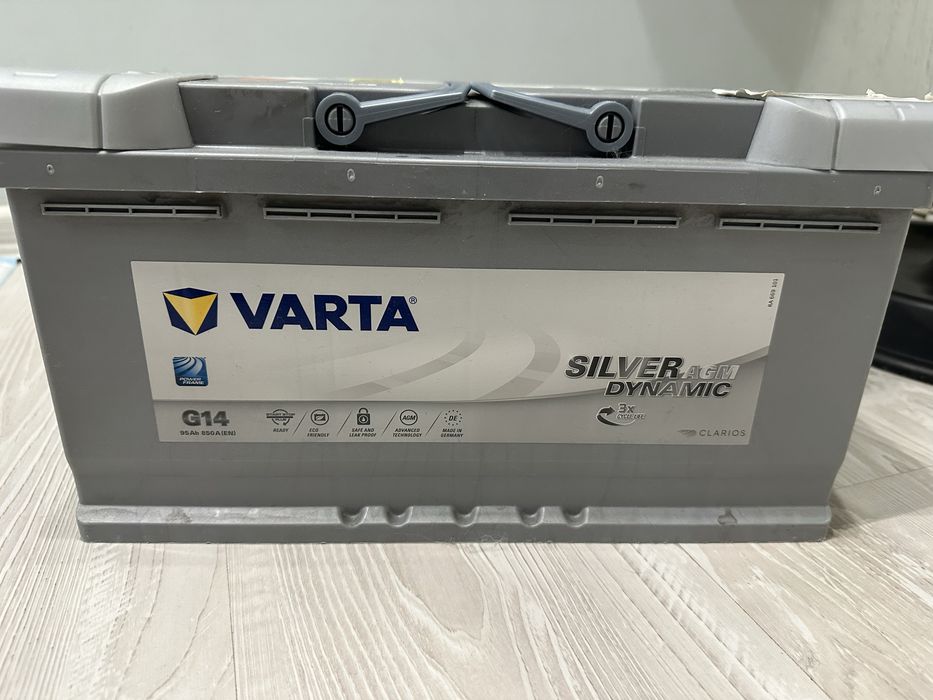 Автомобільний акумулятор VARTA Silver Dynamic AGM 95Ah 850А R+