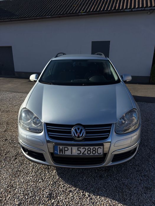 Volkswagen Golf V