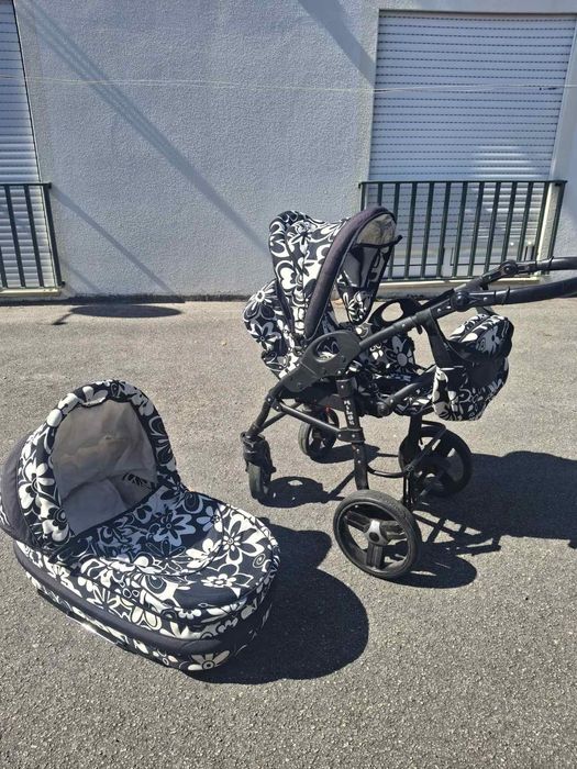 Carrinho  de  bebe 2em 1