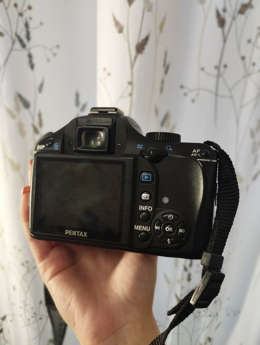 Дзеркальна камера Pentax k-x 18-55