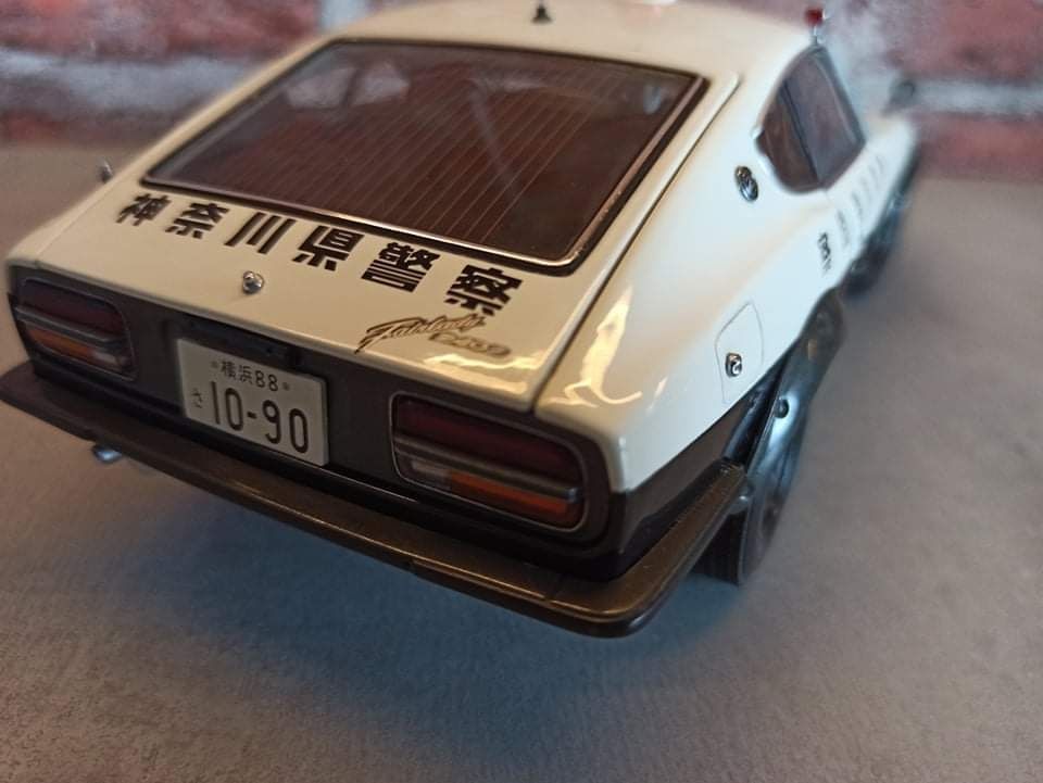 Model Datsun 240Z Police Japan 1/18 Kyosho