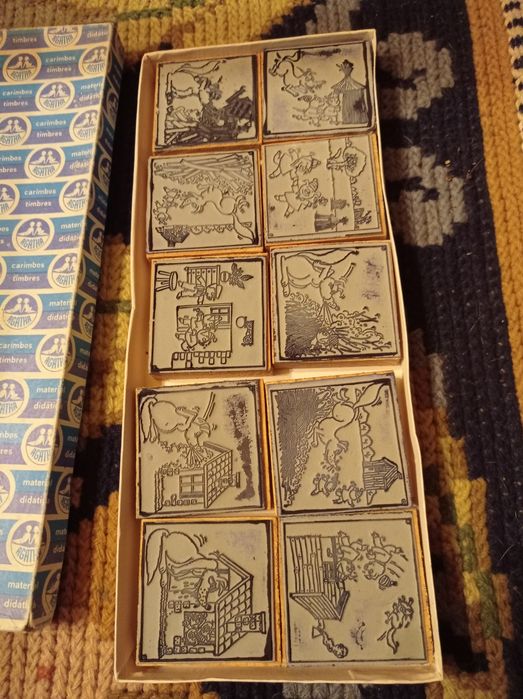 Carimbos Agatha com histórias