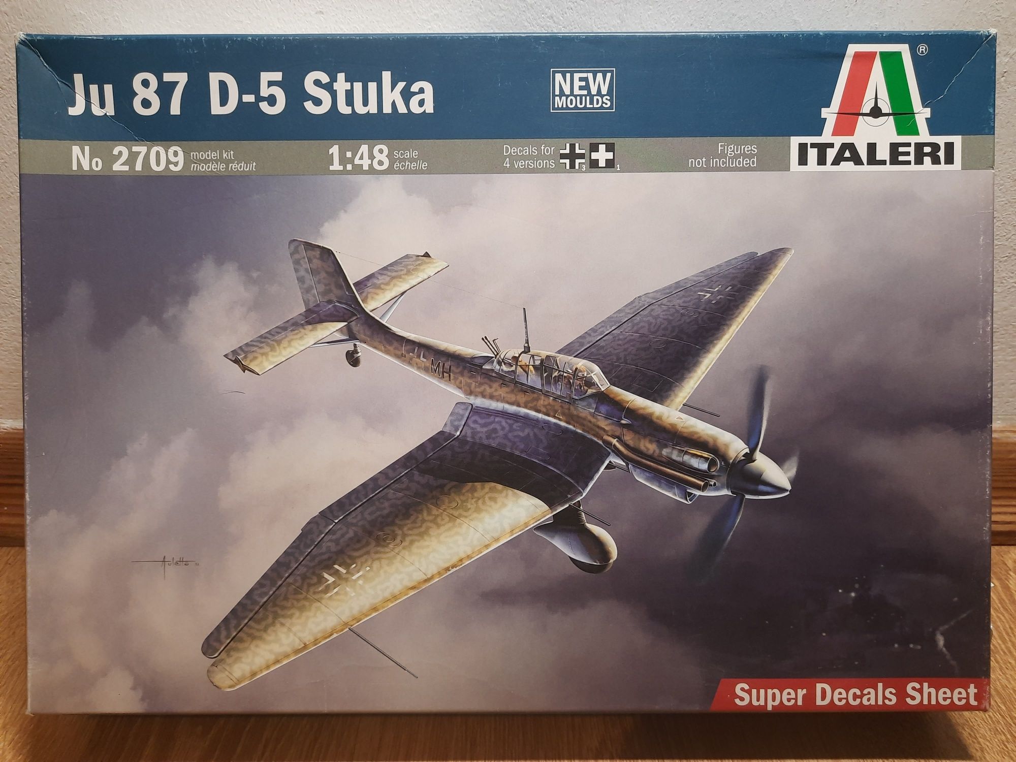 Ju 87 D-5 Stuka Italeri nowy model 1:48
