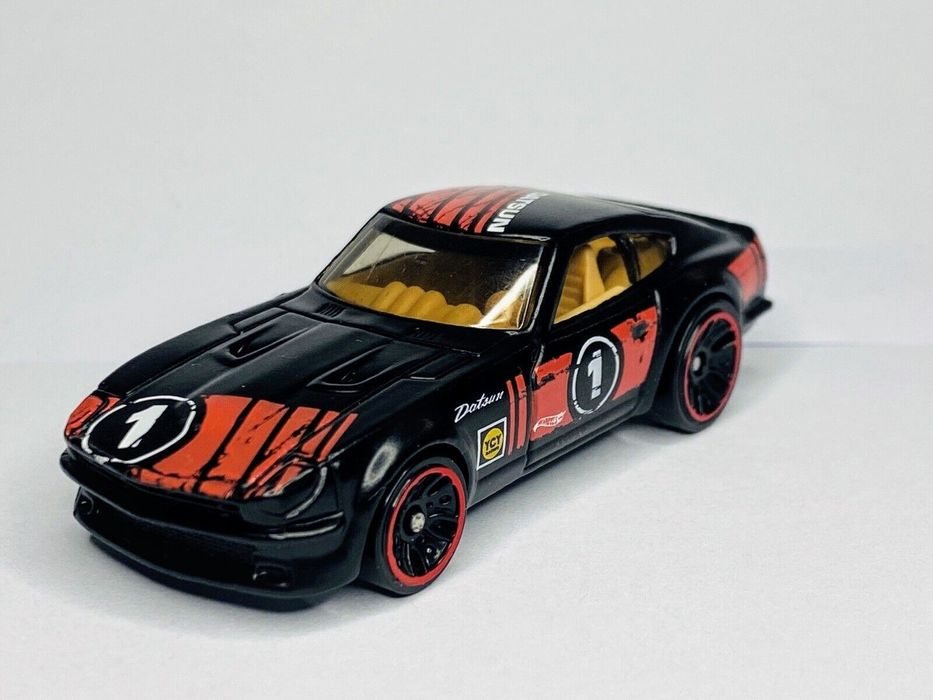 Hot Wheels Mystery Models 2020 Datsun 240Z
