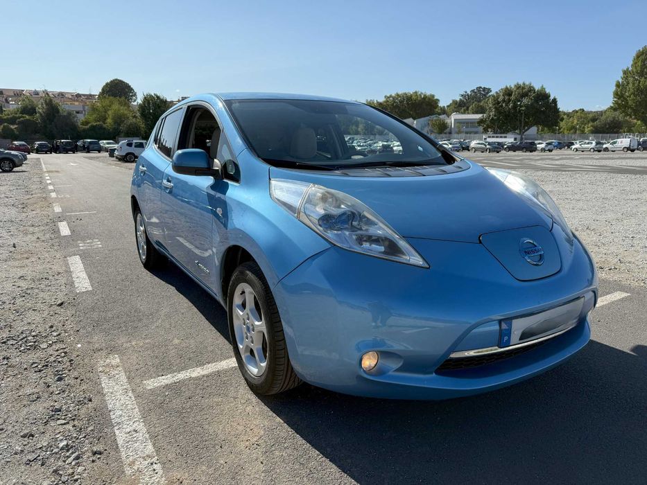 Nissan Leaf Tekna 2012 - Elétrico