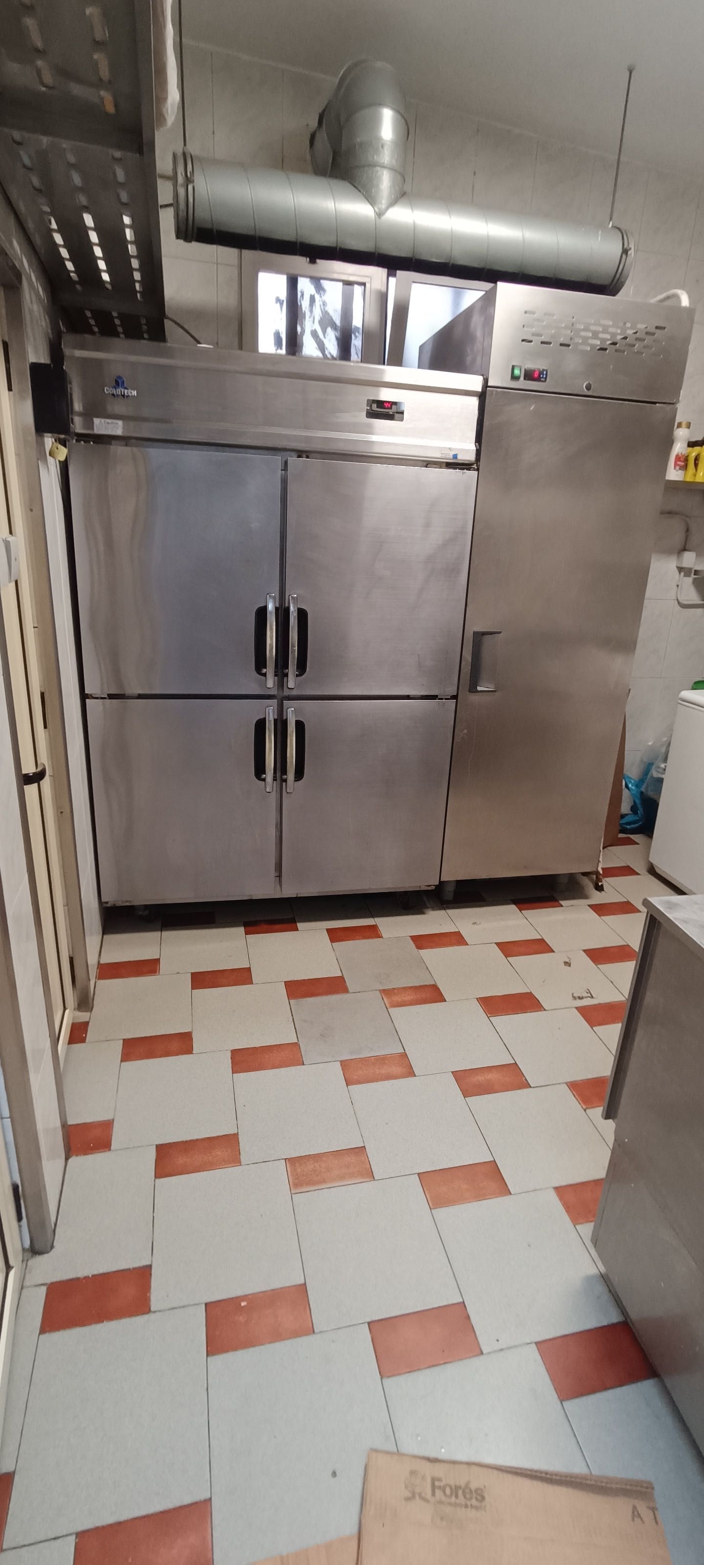 Trespassa-se restaurante em Alcobaça