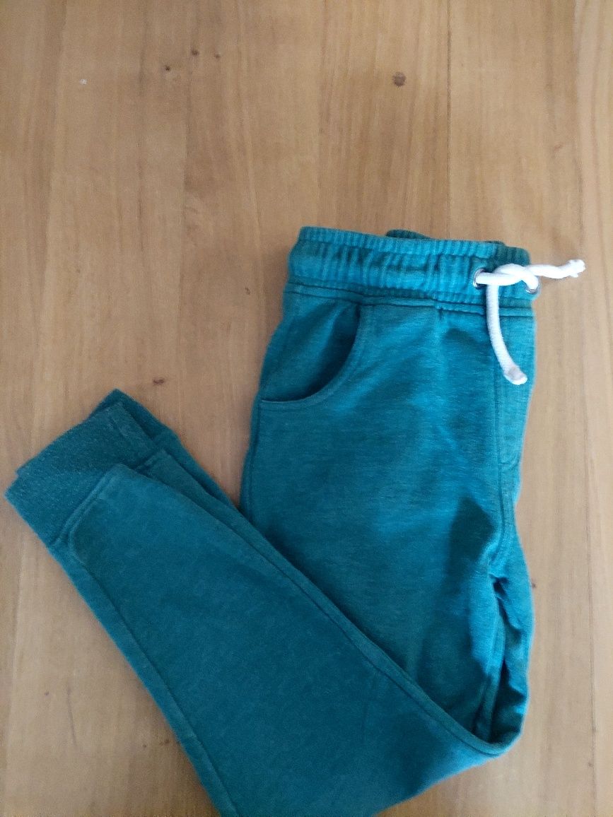 M & s zgrabne spodnie joggers cotton komfort r 128/7-8 l