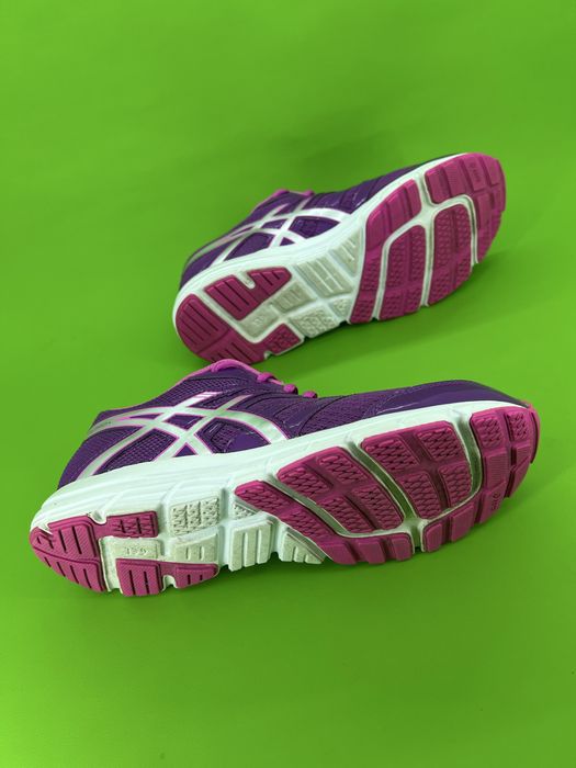 Кросівки 39,5р.25см. Asics