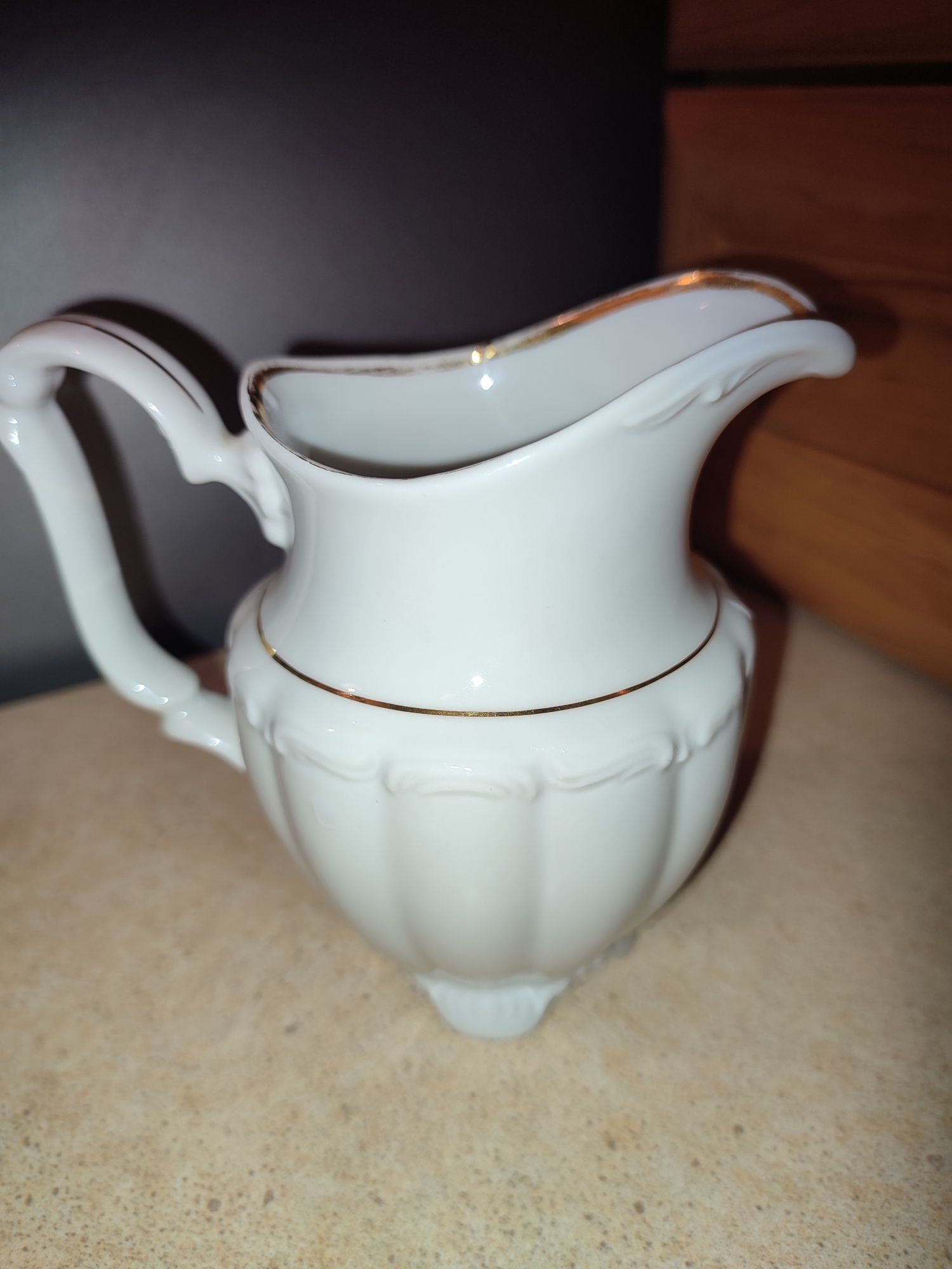 Śliczny stary mlecznik porcelana Wałbrzych