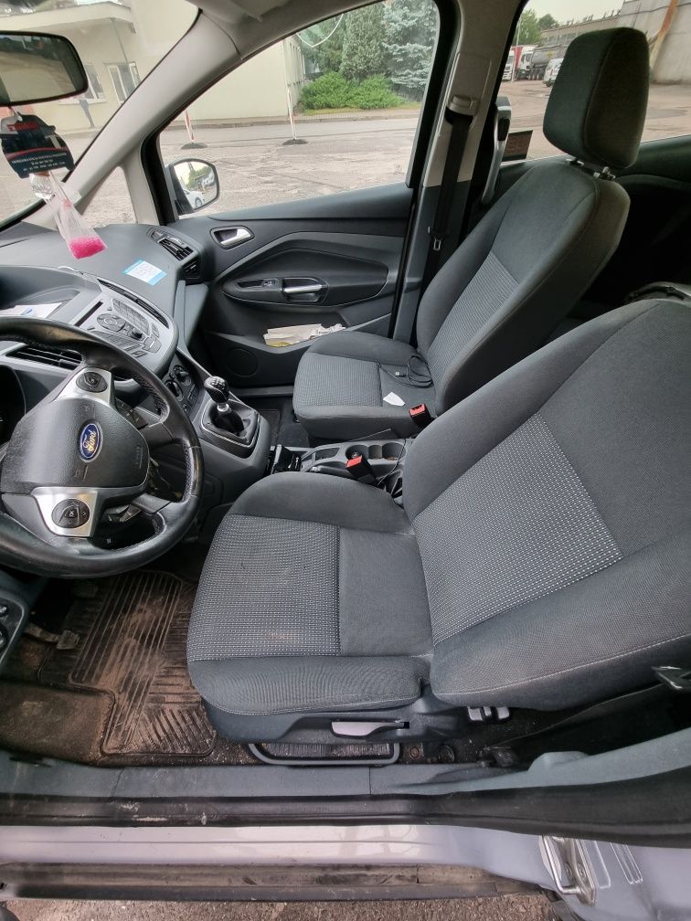 FORD Grand C-MAX 7-osobowy