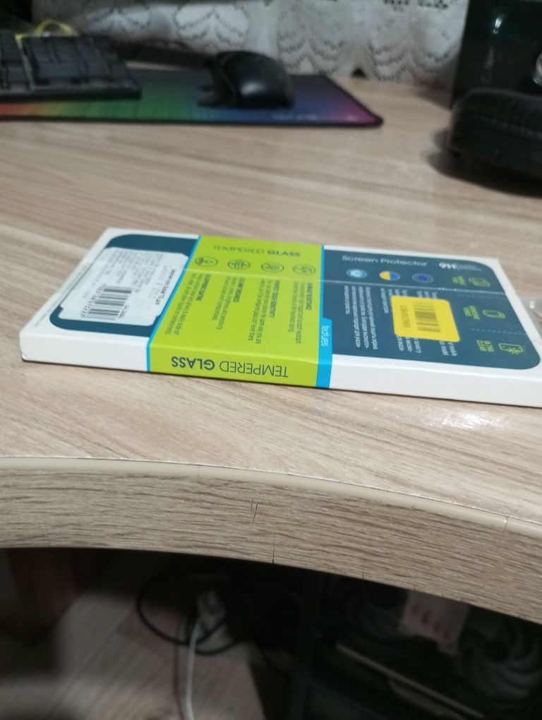 Скло на телефон Lenovo A2010