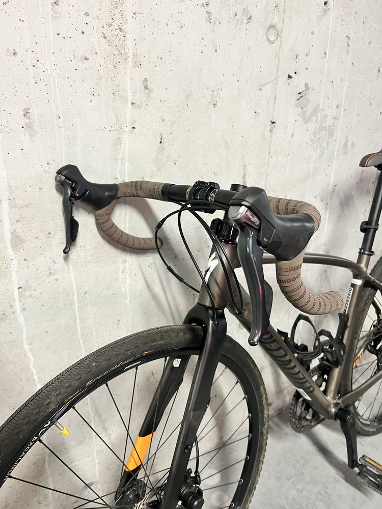 Rower typu Gravel Specialized Diverge E5