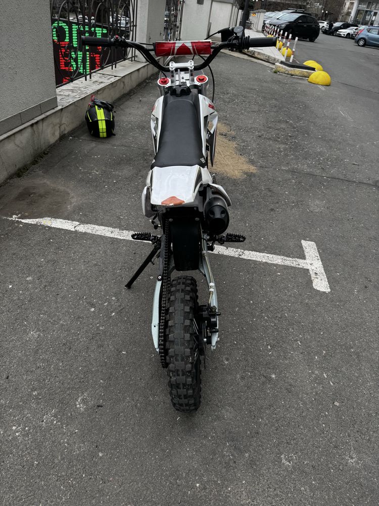 Продам питбайк BSE PH10D 125кубов