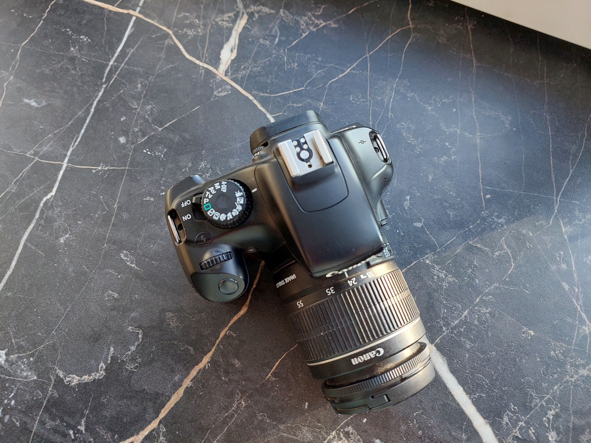 Фотоапарат Canon EOS 1100D