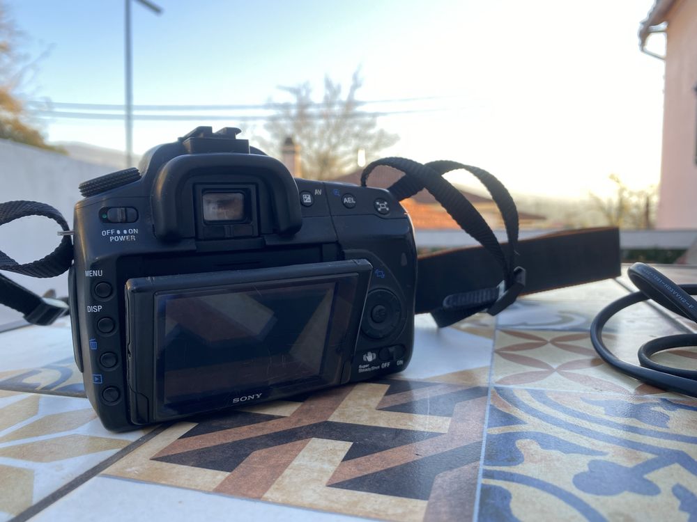 Máquina Fotográfica Sony DSLR-A350 com Lente 18-70mm