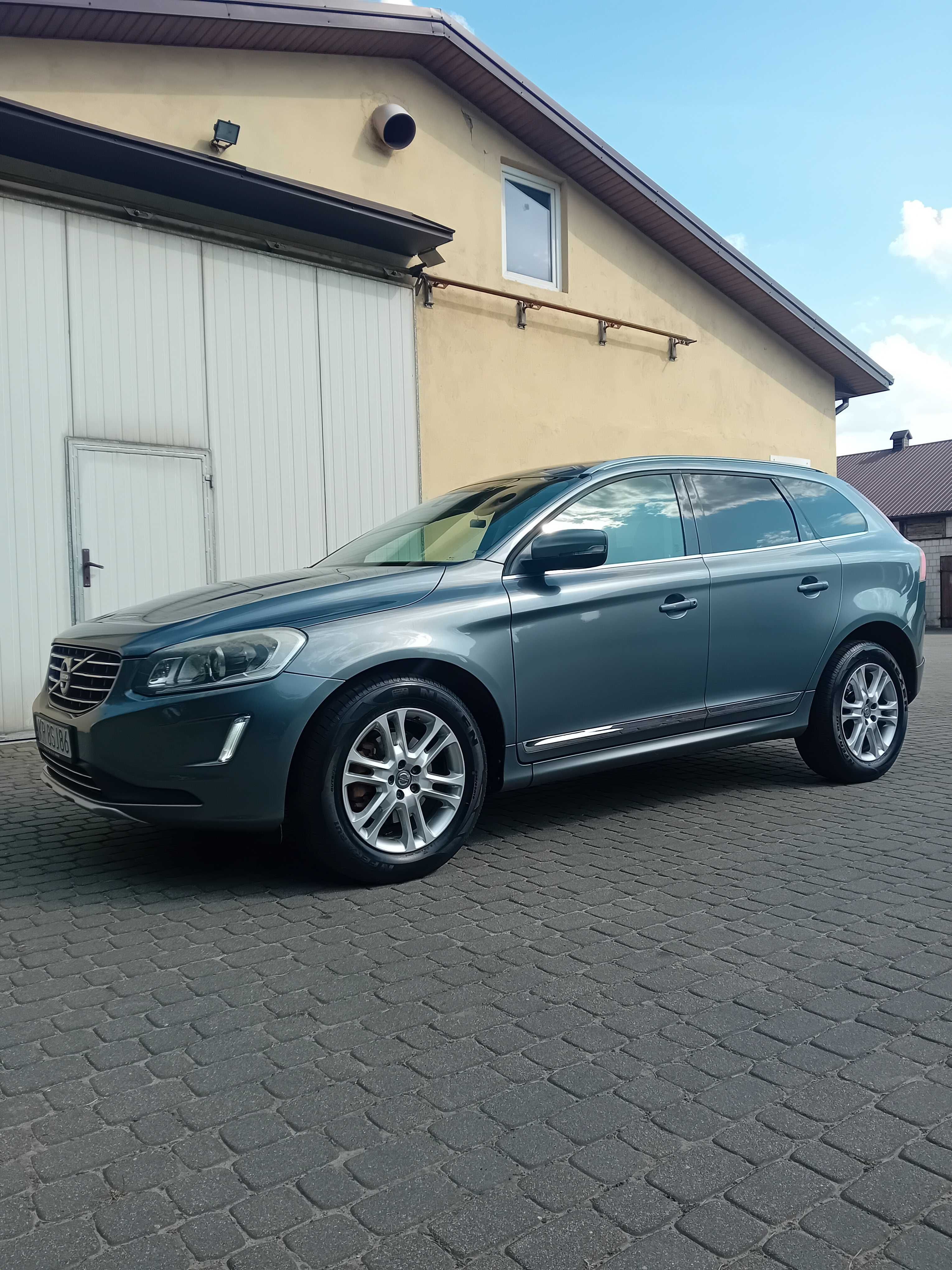 Volvo Xc 60 D4 Awd motor 2.4d automat Krajowy bezwypadkowy bdb