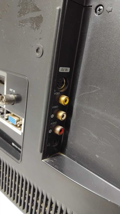 Televisor Samsung LCD de 32"