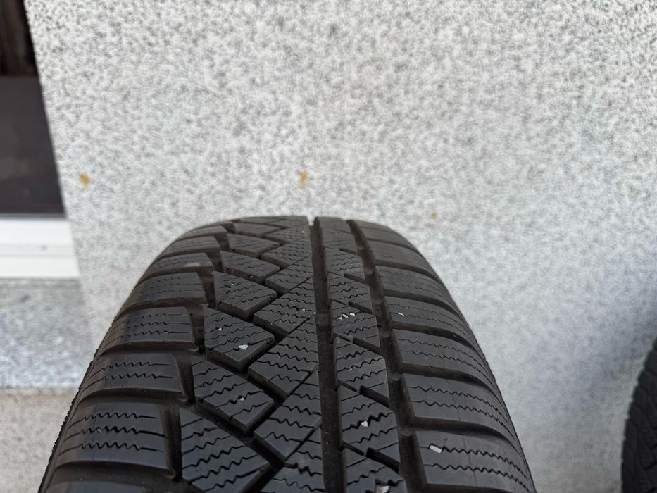 Koła zimowe AUDI Q3 215/65/17 2021r. Stan BDB!