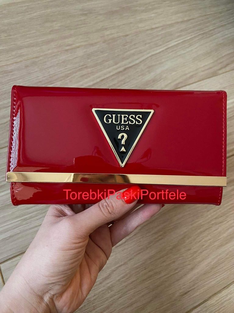 Nowy portfel Guess.